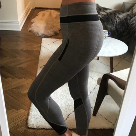 Lululemon gray spandex pants with zipper pockets - Picture 1 of 3
